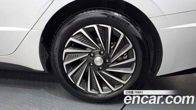 Hyundai Sonata Hybrid (DN8) Premium Family 2020 — фото 21
