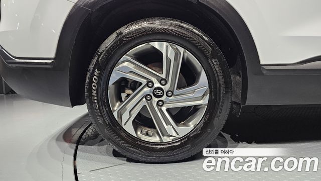 Hyundai Santa Fe Diesel 2.2 2WD Premium Choice 2021 — фото 5