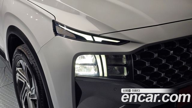 Hyundai Santa Fe Diesel 2.2 2WD Premium Choice 2021 — фото 22