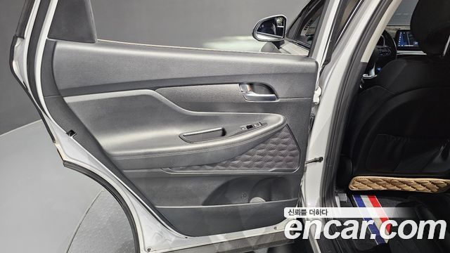 Hyundai Santa Fe Diesel 2.2 2WD Premium Choice 2021 — фото 25