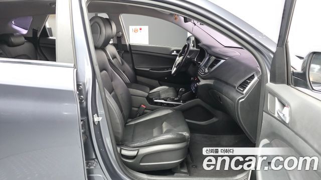 Hyundai Tucson Diesel 1.7 2WD Premium 2017 — фото 11