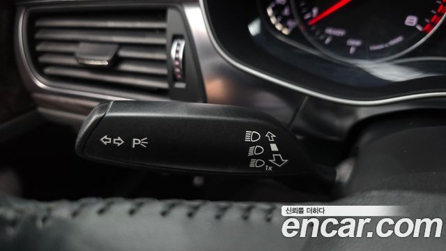 Audi A6 40 TFSI Premium C7 2018 — фото 29