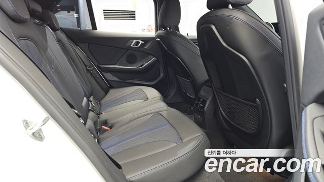 BMW 1 Series (F40) 120i M Sports 2024 — фото 11