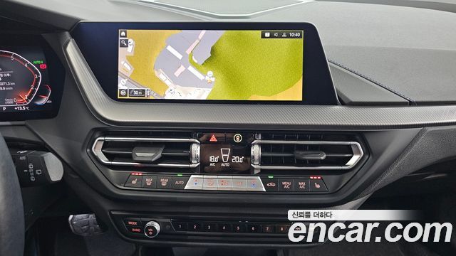 BMW 1 Series (F40) 120i M Sports 2024 — фото 16