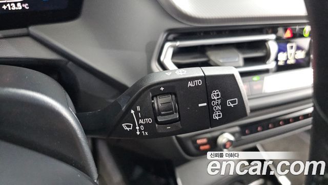 BMW 1 Series (F40) 120i M Sports 2024 — фото 19