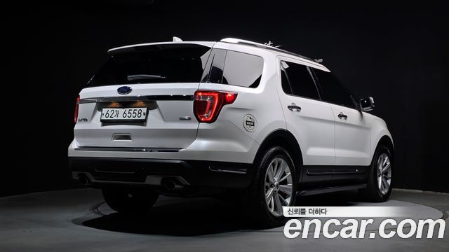 Ford Explorer 2.3 Limited 4WD 5th 2018 — фото 2
