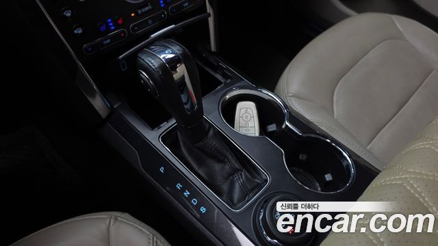 Ford Explorer 2.3 Limited 4WD 5th 2018 — фото 9