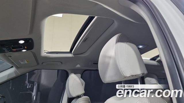Kia Carnival (IV) Gasoline 9-Seater Signature 2023 — фото 18