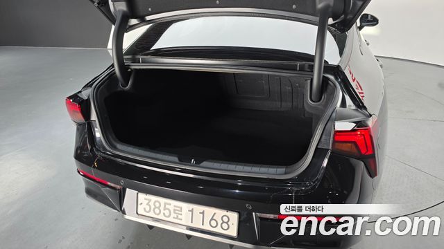 Kia K5 (III) 2.0 Prestige 2024 — фото 23