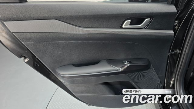 Kia K5 (III) 2.0 Prestige 2024 — фото 31