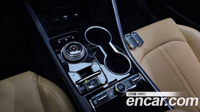 Kia K5 (III) 1.6 Turbo Prestige 2022 — фото 9