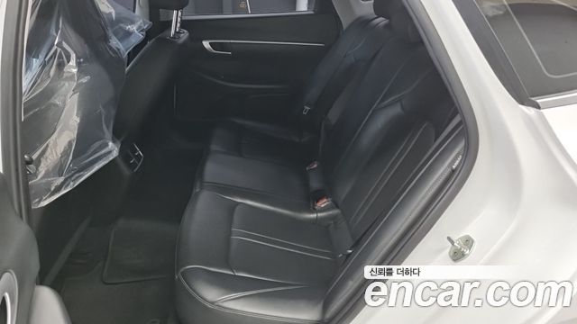 Hyundai Sonata (DN8) 2.0 LPG(rental car) Style 2022 — фото 10
