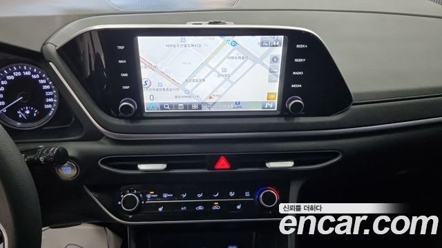 Hyundai Sonata (DN8) 2.0 LPG(rental car) Style 2022 — фото 12