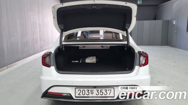 Hyundai Sonata (DN8) 2.0 LPG(rental car) Style 2022 — фото 18