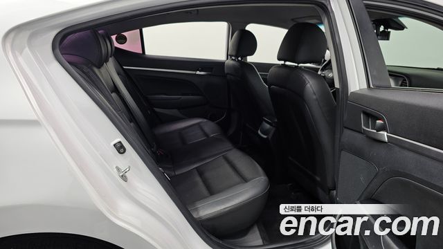 Hyundai Avante (AD) 1.6 Smart 2020 — фото 12