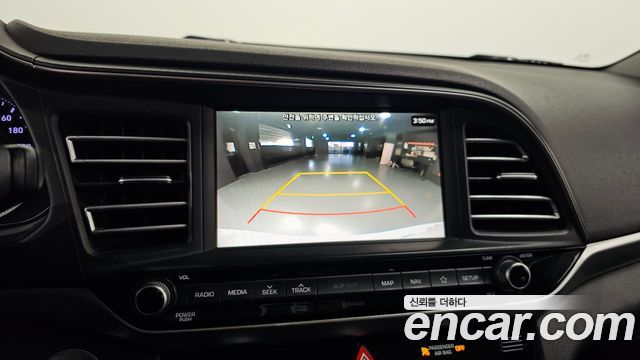 Hyundai Avante (AD) 1.6 Smart 2020 — фото 15
