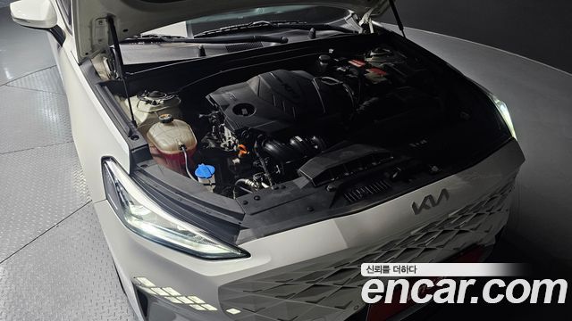 Kia K8 2.5 Gasoline 2WD Noblesse Light 2022 — фото 6