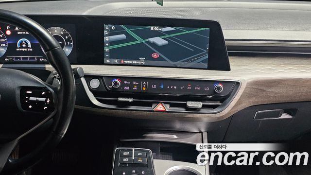 Kia K8 2.5 Gasoline 2WD Noblesse Light 2022 — фото 14