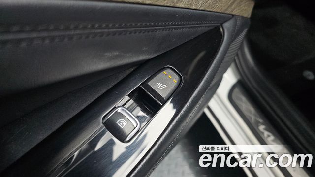 Kia K8 2.5 Gasoline 2WD Noblesse Light 2022 — фото 19
