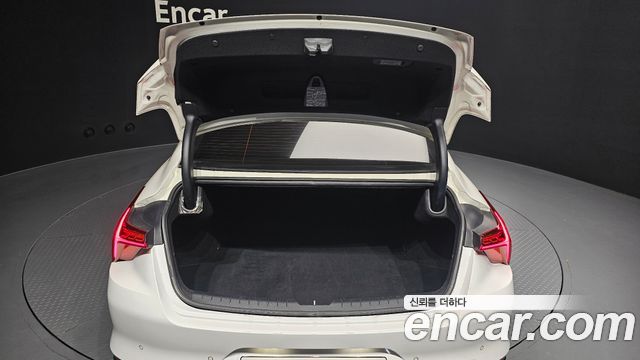 Kia K8 2.5 Gasoline 2WD Noblesse Light 2022 — фото 20