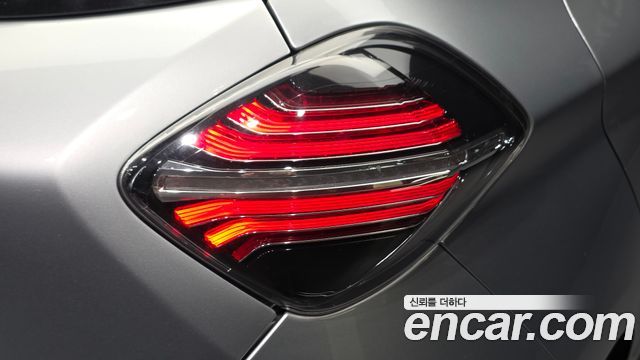 Renault Korea Zoe Intens Eco 2021 — фото 23
