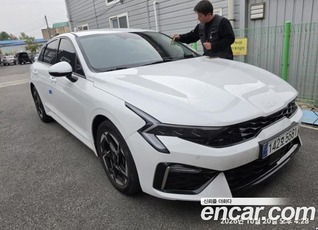 Kia K5 (III) 2.0 Prestige