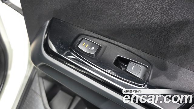KG Mobility (SsangYong) Torres Gasoline 1.5 2WD T7 2025 — фото 19