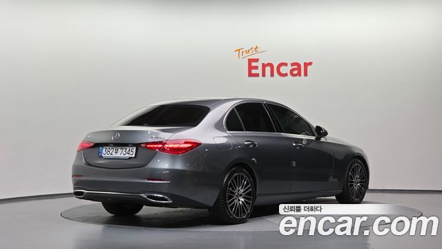 Mercedes-Benz C-Class (W206) C300 4MATIC Avantgarde 2024 — фото 2