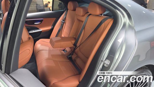 Mercedes-Benz C-Class (W206) C300 4MATIC Avantgarde 2024 — фото 12