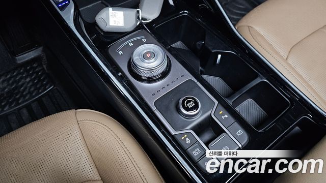 Kia Sorento (IV) HEV 1.6 2WD Noblesse 2024 — фото 9