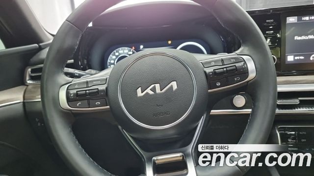 Kia K5 (III) 1.6 Turbo Signature 2022 — фото 19