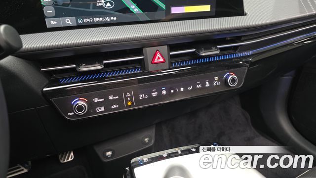 Kia EV6 Long Range 4WD GT Line 2024 — фото 17