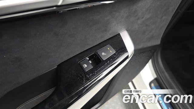 Kia EV6 Long Range 4WD GT Line 2024 — фото 19