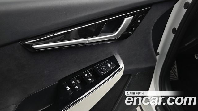 Kia EV6 Long Range 4WD GT Line 2024 — фото 34