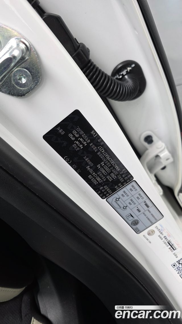 Kia EV6 Long Range 4WD GT Line 2024 — фото 37