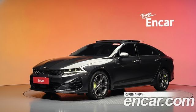 Kia K5 (III) 2.0 Signature