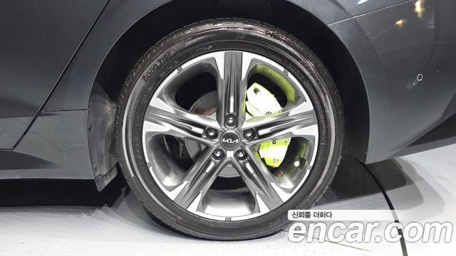 Kia K5 (III) 2.0 Signature 2020 — фото 21