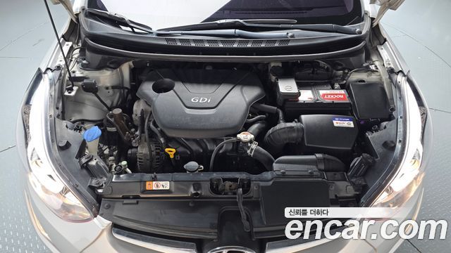 Hyundai Avante 1.6 GDi Modern Standard 2015 — фото 6