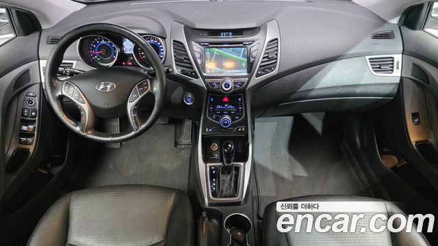 Hyundai Avante 1.6 GDi Modern Standard 2015 — фото 7