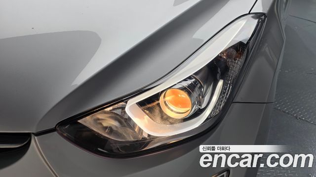 Hyundai Avante 1.6 GDi Modern Standard 2015 — фото 22