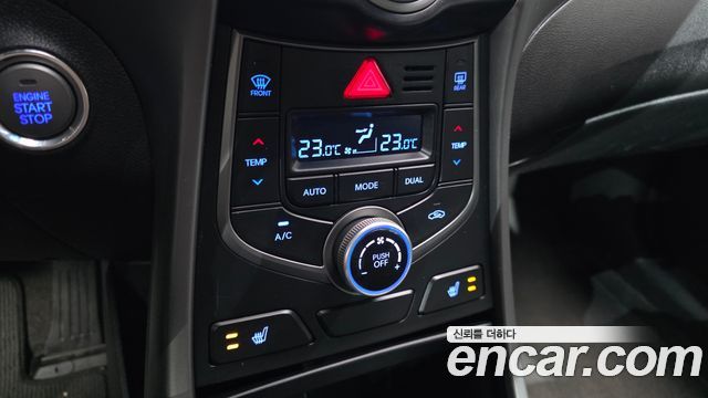 Hyundai Avante 1.6 GDi Modern Standard 2015 — фото 30