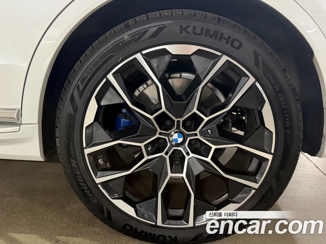 BMW X7 (G07) xDrive 40i M Sport 6STR 2025 — фото 5