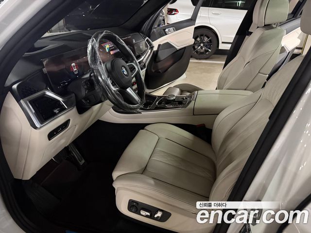 BMW X7 (G07) xDrive 40i M Sport 6STR 2025 — фото 10