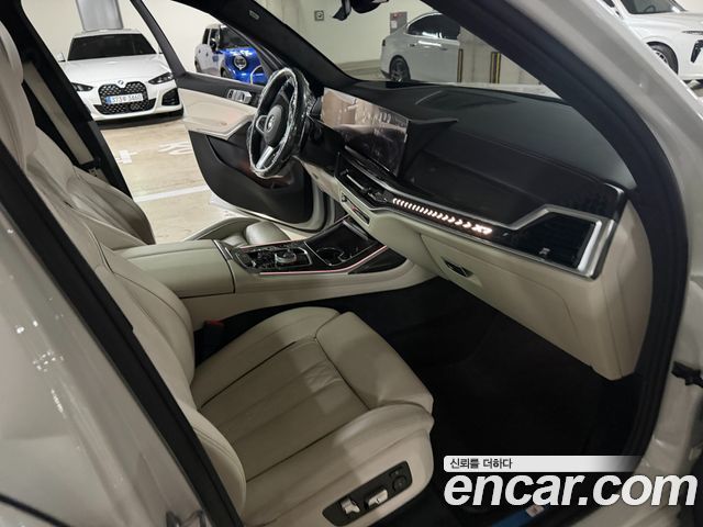 BMW X7 (G07) xDrive 40i M Sport 6STR 2025 — фото 15