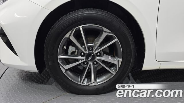 Kia K3 (II) 1.6 Prestige 2022 — фото 5