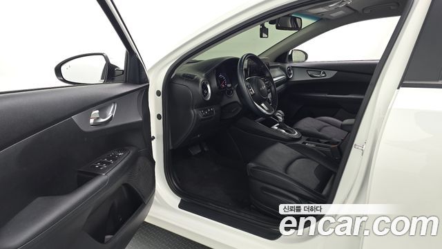 Kia K3 (II) 1.6 Prestige 2022 — фото 10