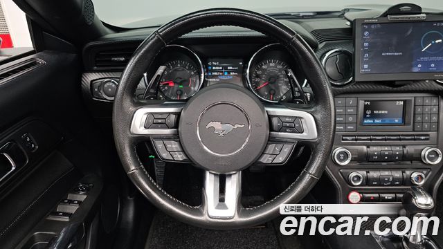 Ford Mustang Convertible 2016 — фото 13