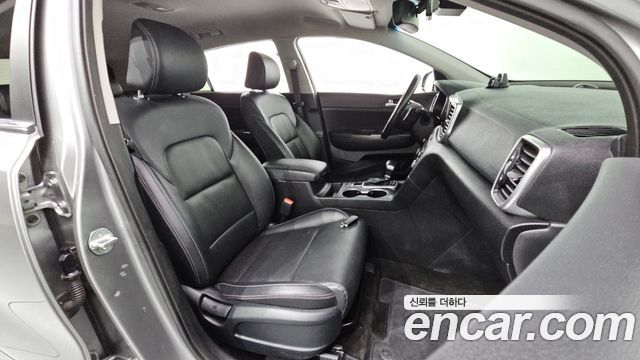 Kia Sportage The Bold Diesel 1.6 4WD Trendy 2022 — фото 12