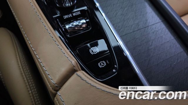Volvo V90 Cross Country D5 PRO AWD 2018 — фото 17