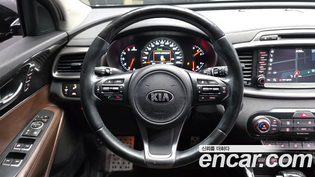 Kia Sorento Diesel 2.2 4WD Noblesse Special 2015 — фото 13
